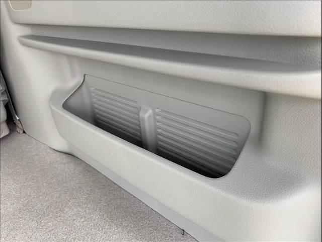 エブリイワゴン ＰＺターボスペシャル　届出済未使用車　両側スライド片側電動スライドドア　スマートキー　プッシュスタート　ＬＥＤライト　シートヒーター　フォグランプ　パーキングセンサー　オートライト　オートハイビーム　オートエアコン（61枚目）