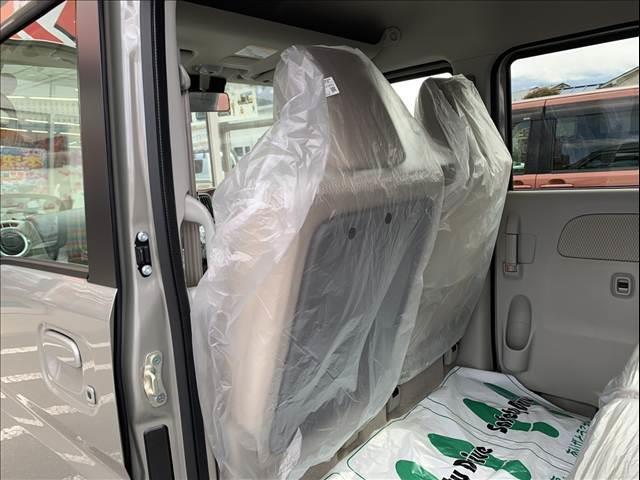 エブリイワゴン ＰＺターボスペシャル　届出済未使用車　両側スライド片側電動スライドドア　スマートキー　プッシュスタート　ＬＥＤライト　シートヒーター　フォグランプ　パーキングセンサー　オートライト　オートハイビーム　オートエアコン（63枚目）