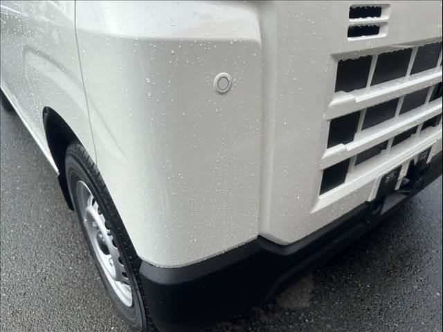 ハイゼットカーゴ 　届出済未使用車　両側スライドドア　　集中ロック　パワステ　パワーウインドウ　オートライト　オートハイビーム　衝突被害軽減ブレーキ　パーキングセンサー（11枚目）