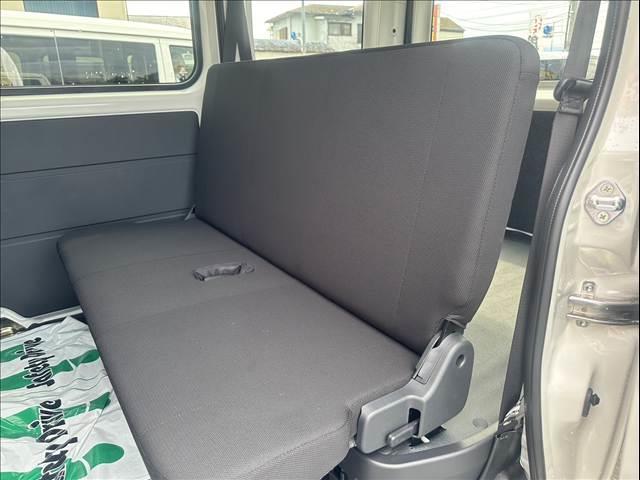 ハイゼットカーゴ 　届出済未使用車　両側スライドドア　　集中ロック　パワステ　パワーウインドウ　オートライト　オートハイビーム　衝突被害軽減ブレーキ　パーキングセンサー（56枚目）
