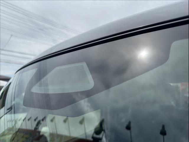 スペーシアカスタム ハイブリッドＸＳ　届出済み未使用車　衝突被害軽減ブレーキ　両側パワースライドドア　オートライト　オートハイビーム　電動パーキングブレーキ　オートブレーキホールド　サーキュレーター　アダプティブクルーズコントローロール（9枚目）