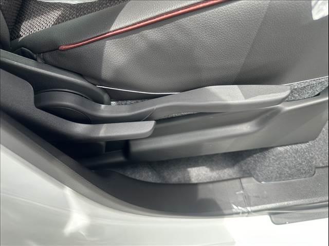 スペーシアカスタム ハイブリッドＸＳ　届出済み未使用車　衝突被害軽減ブレーキ　両側パワースライドドア　オートライト　オートハイビーム　電動パーキングブレーキ　オートブレーキホールド　サーキュレーター　アダプティブクルーズコントローロール（40枚目）