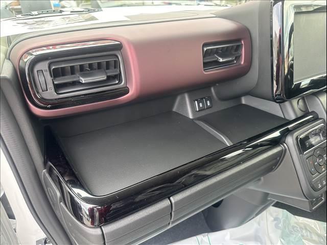 スペーシアカスタム ハイブリッドＸＳ　届出済み未使用車　衝突被害軽減ブレーキ　両側パワースライドドア　オートライト　オートハイビーム　電動パーキングブレーキ　オートブレーキホールド　サーキュレーター　アダプティブクルーズコントローロール（70枚目）