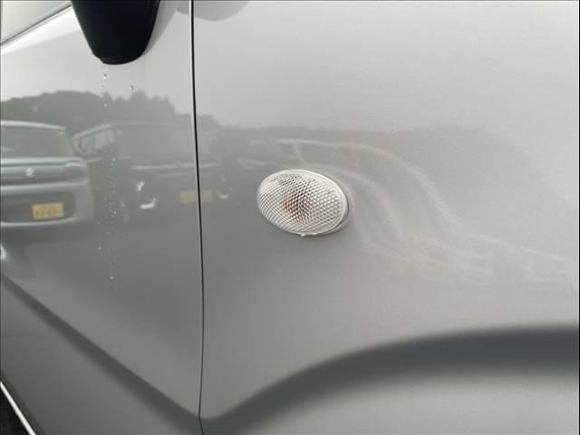 ワゴンＲ ＦＸ　届出済未使用車　後席アンブレラホルダー、衝突軽減ブレーキ、横滑り防止機能、キーレスエントリー、スマートキー　プッシュスタート　インパネＣＶＴ（16枚目）