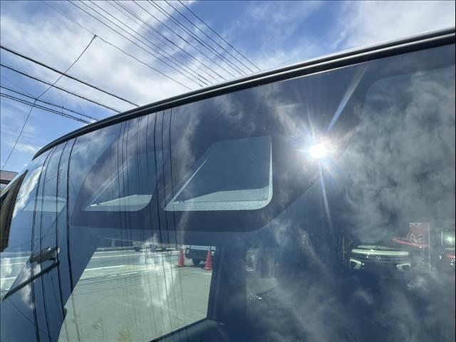 タント カスタムRS 届出済未使用車 禁煙車 スマートアシスト 衝突被害軽減ブレーキ プッシュスタート スマートキー 両側電動スライドドア ステアリングリモコン ヒートシーター LEDヘッドランプ フォグランプ(9枚目)