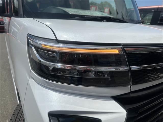 タント カスタムRS 届出済未使用車 禁煙車 スマートアシスト 衝突被害軽減ブレーキ プッシュスタート スマートキー 両側電動スライドドア ステアリングリモコン ヒートシーター LEDヘッドランプ フォグランプ(11枚目)