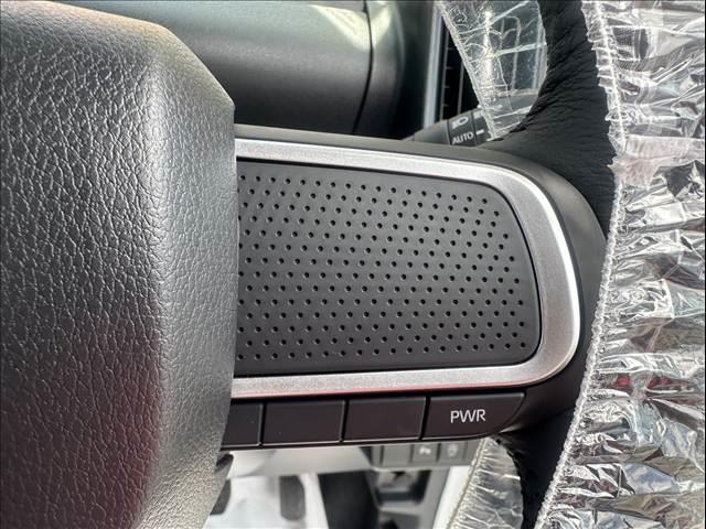 タント カスタムRS 届出済未使用車 禁煙車 スマートアシスト 衝突被害軽減ブレーキ プッシュスタート スマートキー 両側電動スライドドア ステアリングリモコン ヒートシーター LEDヘッドランプ フォグランプ(34枚目)