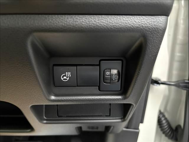 スペーシアギア ハイブリッドＸＺ　ターボ　届出済未使用車　両側パワースライドドア　シートヒーター　オートライト　オートハイビーム　スマートキー　プッシュスタート　電動格納ミラー（35枚目）