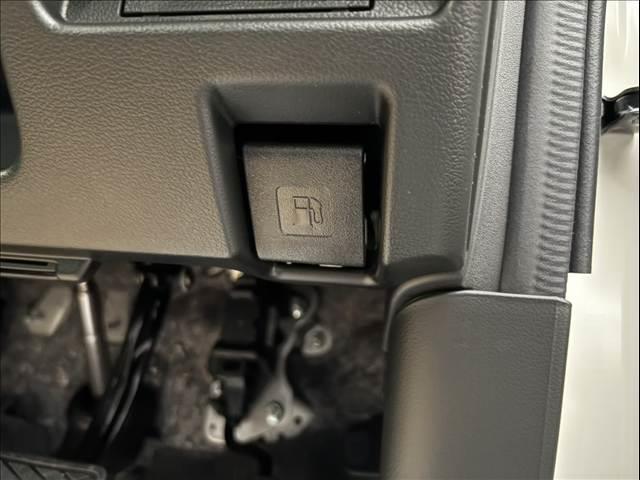 スペーシアギア ハイブリッドＸＺ　ターボ　届出済未使用車　両側パワースライドドア　シートヒーター　オートライト　オートハイビーム　スマートキー　プッシュスタート　電動格納ミラー（36枚目）