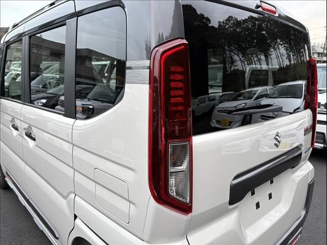 スペーシアギア ハイブリッドＸＺ　ターボ　届出済未使用車　両側パワースライドドア　シートヒーター　オートライト　オートハイビーム　スマートキー　プッシュスタート　電動格納ミラー（62枚目）