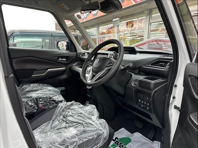 軽自動車をお探しなら、是非一度ご来店下さい！たくさん在庫車がございます！