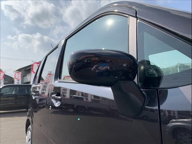 ワゴンＲ ＦＸ　届出済未使用車　後席アンブレラホルダー、衝突軽減ブレーキ、横滑り防止機能、キーレスエントリー、スマートキー　プッシュスタート　インパネＣＶＴ（16枚目）