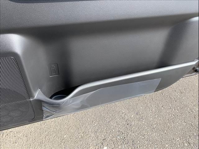 ワゴンＲ ＦＸ　届出済未使用車　後席アンブレラホルダー、衝突軽減ブレーキ、横滑り防止機能、キーレスエントリー、スマートキー　プッシュスタート　インパネＣＶＴ（35枚目）