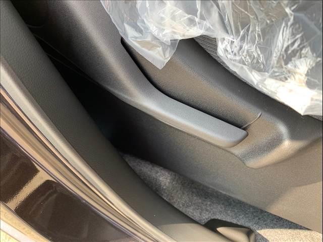 ワゴンＲ ＦＸ　届出済未使用車　後席アンブレラホルダー、衝突軽減ブレーキ、横滑り防止機能、キーレスエントリー、スマートキー　プッシュスタート　インパネＣＶＴ（36枚目）