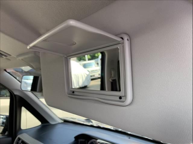 ワゴンＲ ＦＸ　届出済未使用車　後席アンブレラホルダー、衝突軽減ブレーキ、横滑り防止機能、キーレスエントリー、スマートキー　プッシュスタート　インパネＣＶＴ（39枚目）