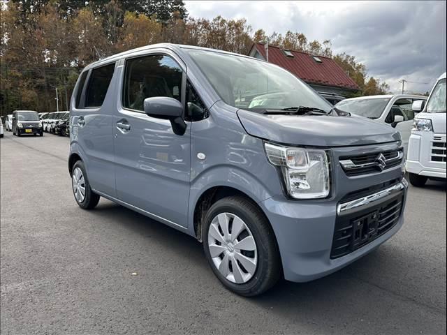 ワゴンＲ ＦＸ　届出済未使用車　後席アンブレラホルダー、衝突軽減ブレーキ、横滑り防止機能、キーレスエントリー、スマートキー　プッシュスタート　インパネＣＶＴ（5枚目）
