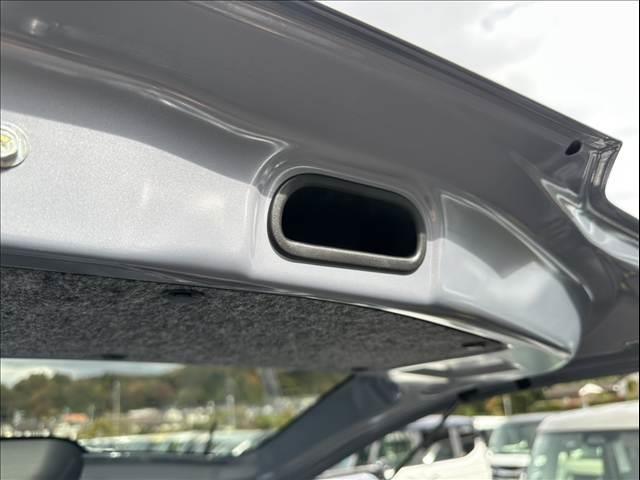 ワゴンＲ ＦＸ　届出済未使用車　後席アンブレラホルダー、衝突軽減ブレーキ、横滑り防止機能、キーレスエントリー、スマートキー　プッシュスタート　インパネＣＶＴ（44枚目）