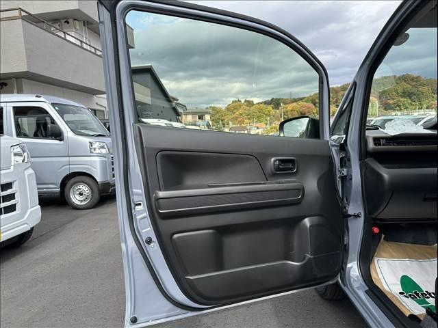 ワゴンＲ ＦＸ　届出済未使用車　後席アンブレラホルダー、衝突軽減ブレーキ、横滑り防止機能、キーレスエントリー、スマートキー　プッシュスタート　インパネＣＶＴ（53枚目）