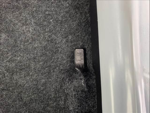 ミライース Ｘ　ＳＡＩＩＩ　届出済未使用車　衝突被害軽減ブレーキ　キーレス　エアコン　パワステ　パワーウインドウ　オートライト　オートハイビーム　パーキングセンサー　ＬＥＤヘッドランプ（33枚目）