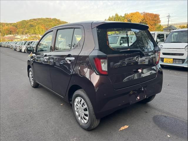 ミライース Ｌ　ＳＡＩＩＩ　届出済未使用車　衝突被害軽減ブレーキ　キーレス　エアコン　パワステ　パワーウインドウ　オートライト　オートハイビーム　パーキングセンサー（8枚目）