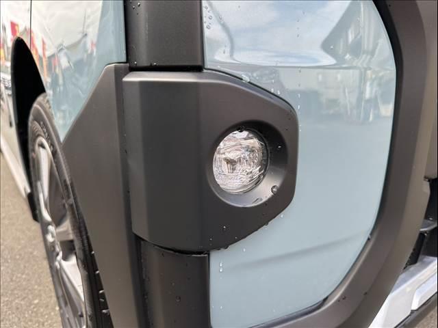 タント ファンクロス　（ｅｃｏ　ＩＤＬＥ非装着車）禁煙車　スマートアシスト　衝突被害軽減ブレーキ　プッシュスタート　両側電動スライドドア　ステアリングリモコン　ヒートシーター　ＬＥＤヘッドランプ（6枚目）