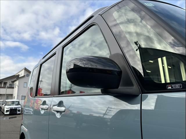 タント ファンクロス　（ｅｃｏ　ＩＤＬＥ非装着車）禁煙車　スマートアシスト　衝突被害軽減ブレーキ　プッシュスタート　両側電動スライドドア　ステアリングリモコン　ヒートシーター　ＬＥＤヘッドランプ（12枚目）