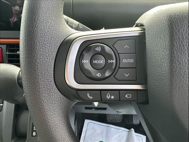 タント ファンクロス　（ｅｃｏ　ＩＤＬＥ非装着車）禁煙車　スマートアシスト　衝突被害軽減ブレーキ　プッシュスタート　両側電動スライドドア　ステアリングリモコン　ヒートシーター　ＬＥＤヘッドランプ（30枚目）