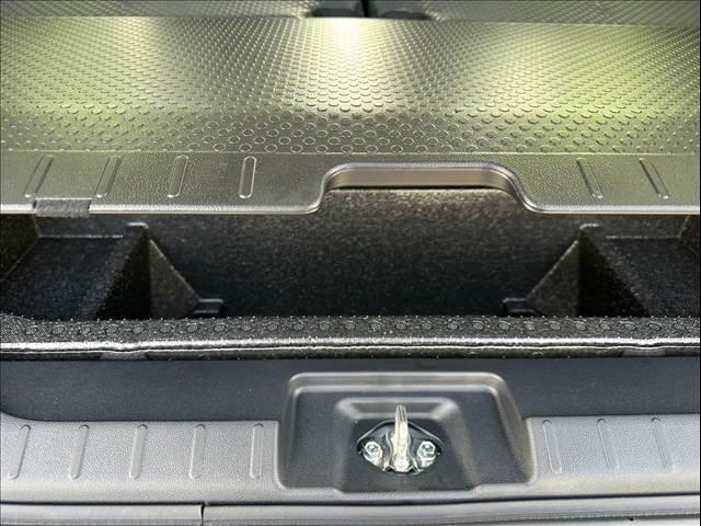 タント ファンクロス　（ｅｃｏ　ＩＤＬＥ非装着車）禁煙車　スマートアシスト　衝突被害軽減ブレーキ　プッシュスタート　両側電動スライドドア　ステアリングリモコン　ヒートシーター　ＬＥＤヘッドランプ（52枚目）