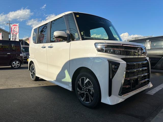 タント カスタムＸ　届出済未使用車　禁煙車　スマートキー　衝突被害軽減ブレーキ　スマートキー　プッシュスタート　両側電動スライドドア　電子パーキング　ＬＥＤヘッドランプ　フォグランプ　ステアリングリモコン（8枚目）