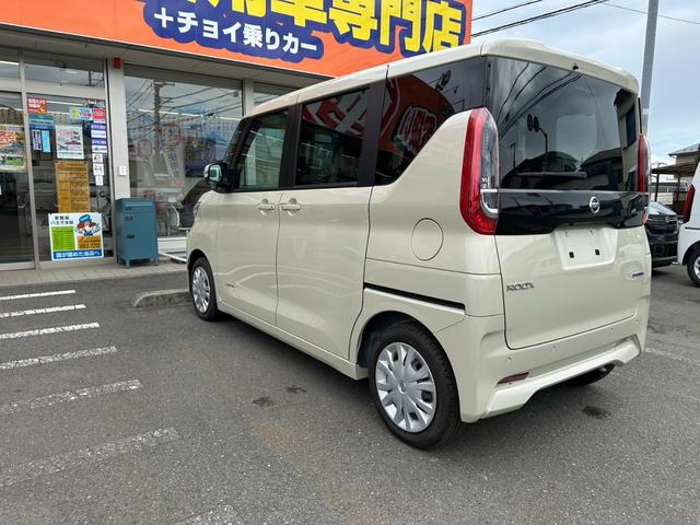 ルークス Ｘターボ　禁煙車　　衝突被害軽減ブレーキ　スマートキー　両側電動スライドドア　クリアランスソナー　アラウンドビューカメラ　サーキュレーター　ハンズフリーオートスライドドア　タッチパネルエアコン（14枚目）