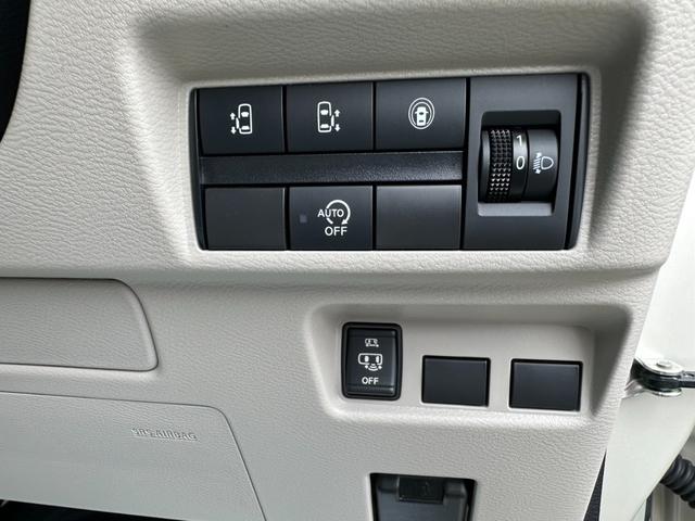 ルークス Ｘターボ　禁煙車　　衝突被害軽減ブレーキ　スマートキー　両側電動スライドドア　クリアランスソナー　アラウンドビューカメラ　サーキュレーター　ハンズフリーオートスライドドア　タッチパネルエアコン（20枚目）