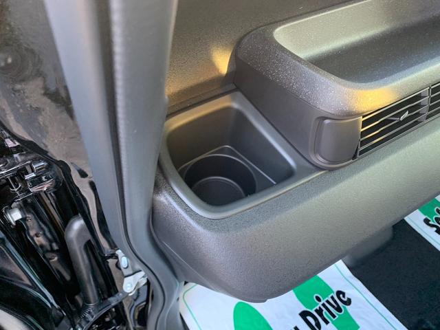 N-BOXカスタム ベースグレード 届出済未使用車 両側スライド片側電動スライドドア スマートキー プッシュスタート バックカメラ 電動パーキングブレーキ オートブレーキホールド オートライト オートエアコン サンシェード(61枚目)