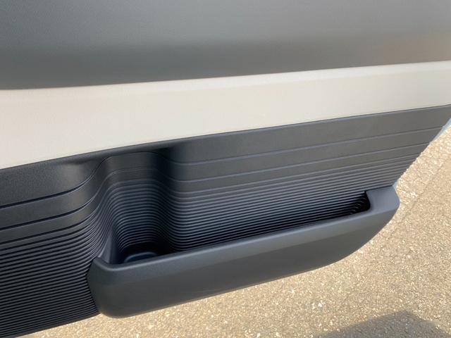 N-BOX ファッションスタイル 届出済未使用車 禁煙車 ホンダセンシング 衝突被害軽減ブレーキ プッシュスタート スマートキー 両側スライド片側電動スライドドア ステアリングリモコン アダプティブクルーズコントロール LEDランプ(32枚目)