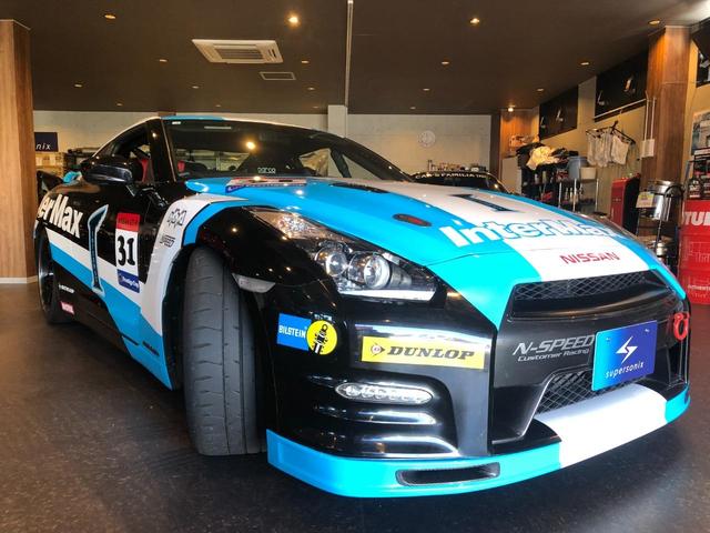 ＧＴ－Ｒ 　限定車！クラブトラックエディション／専用ビルシュタイン車高調／専用ＲＥＣＡＲＯシート／純正ナビ／純正２０インチＡＷ／レーダー探知機／ＥＴＣ（8枚目）