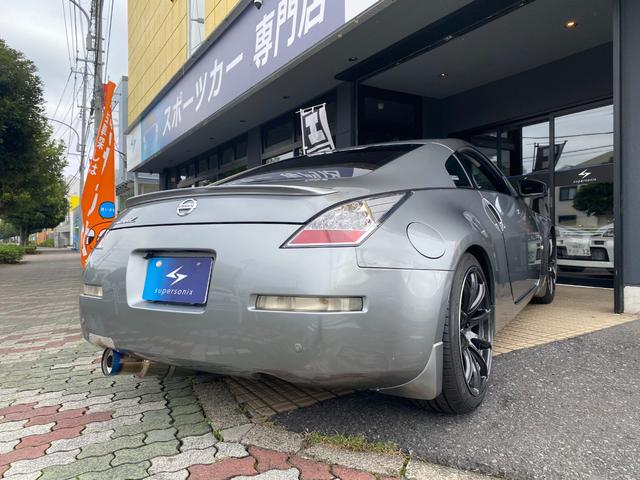 フェアレディZ ベースグレード セントラル20製ブレーキキャリパー6POT・4POT/RAYSグラムライツ19インチAW/BLITZ車高調/セントラル20インテーク/リアルスピードエンジニアリング製マフラー/純正ナビ/ドラレコ(11枚目)