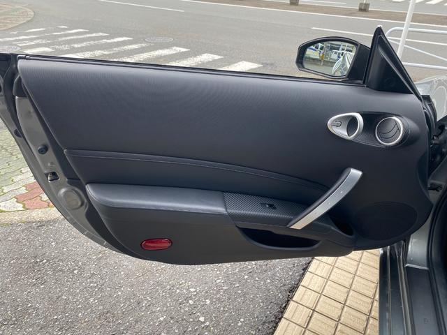 フェアレディZ ベースグレード セントラル20製ブレーキキャリパー6POT・4POT/RAYSグラムライツ19インチAW/BLITZ車高調/セントラル20インテーク/リアルスピードエンジニアリング製マフラー/純正ナビ/ドラレコ(40枚目)