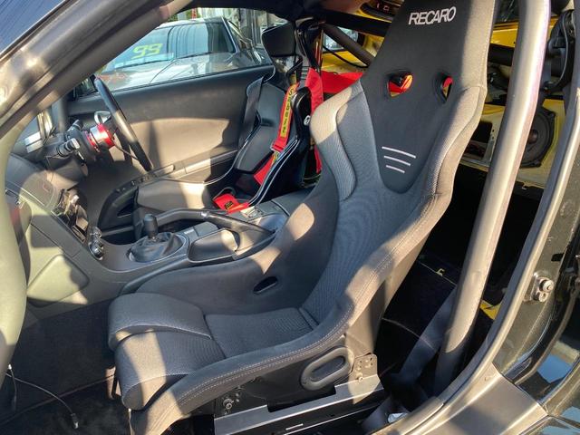 フェアレディZ 35thアニバーサリー ENDLESSレーシングMONO6POT・4POTキャリパー/BBS製18インチAW/ingsフルエアロ/スピリット車高調/TOMEIエキマニ/HKSキャタライザー/RECARO製RMS・RSG(40枚目)