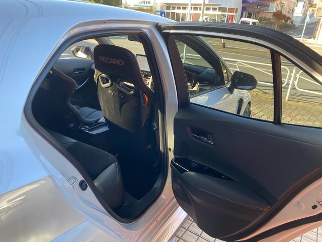 ＧＲカローラ ＲＺ　２０２５年オートサロン出展車両／ＶＡＲＩＳデモカー／ＶＡＲＩＳコラボ・アーミートリックスマフラー／ＨＫＳハイパーマックスＲ／ＶＯＬＫＲＡＣＩＮＧ１８インチＡＷ／ＲＥＣＡＲＯ製ＲＳＧ／純正１０．５型ナビ（48枚目）