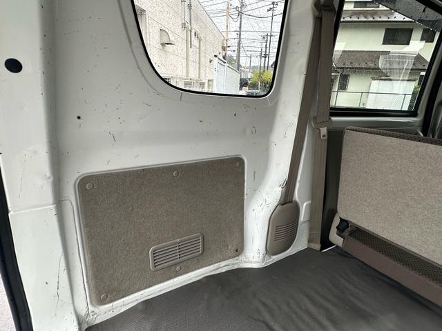 ＮＶ１００クリッパーバン ＤＸ　ＧＬエマージェンシーブレーキパッケージ　純正ナビ　フルセグＴＶ　ＥＴＣ　キーレス　衝突軽減装置（25枚目）