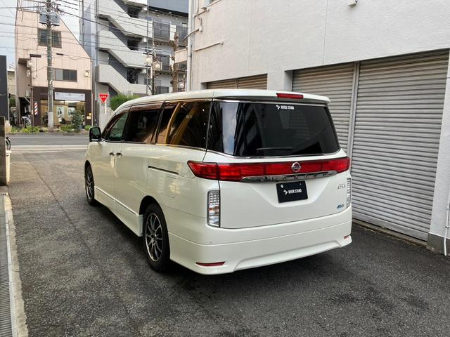 日産 エルグランド