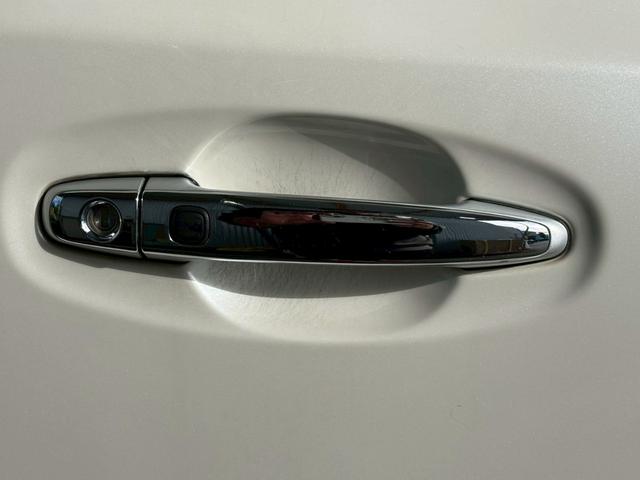 レガシィアウトバック ２．５ｉアイサイト　ＥＸエディション　ナビ　ＥＴＣ　フルセグ　Ｂｌｕｅｔｏｏｔｈ　禁煙車（31枚目）