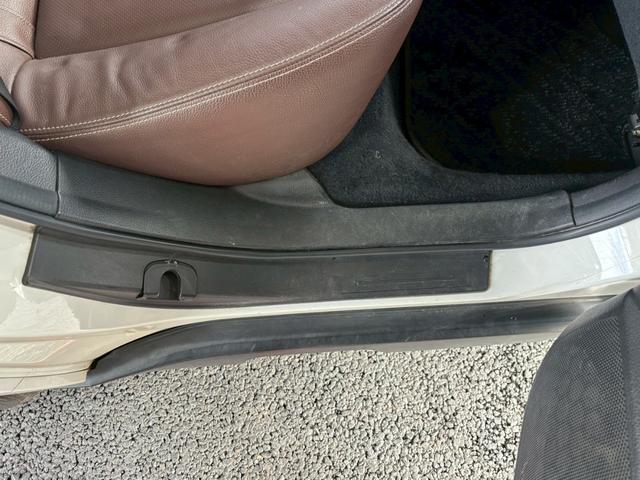 レガシィアウトバック ２．５ｉアイサイト　ＥＸエディション　ナビ　ＥＴＣ　フルセグ　Ｂｌｕｅｔｏｏｔｈ　禁煙車（69枚目）