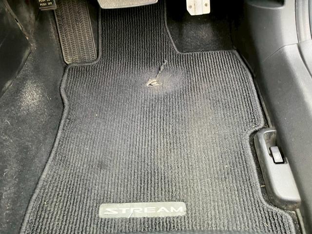 ストリーム RSZ 純正ナビ バックカメラ ETC サンルーフ(61枚目)