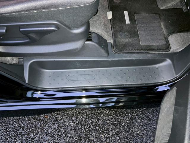 セレナ e-パワー ハイウェイスターV 純正ナビ 両側電動スライドドア 後席モニター ワンオーナー ETC2.0(55枚目)