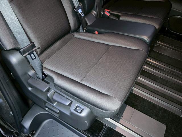 セレナ e-パワー ハイウェイスターV 純正ナビ 両側電動スライドドア 後席モニター ワンオーナー ETC2.0(58枚目)