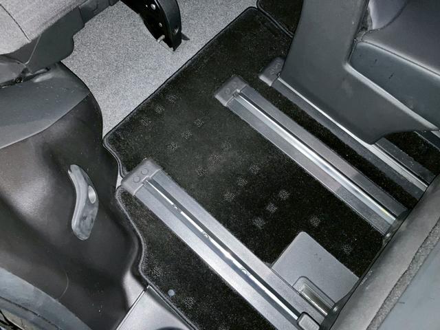 セレナ e-パワー ハイウェイスターV 純正ナビ 両側電動スライドドア 後席モニター ワンオーナー ETC2.0(62枚目)