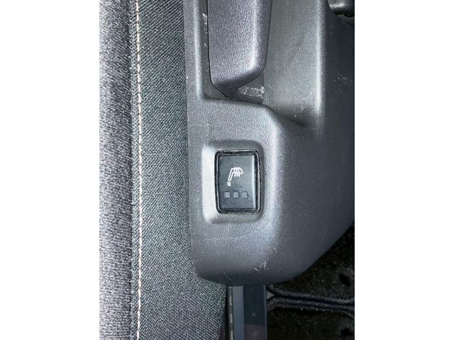 セレナ e-パワー ハイウェイスターV 純正ナビ 両側電動スライドドア 後席モニター ワンオーナー ETC2.0(75枚目)