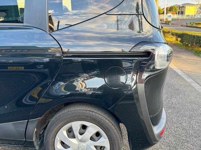 シエンタ Ｇ　純正ナビ　両側電動スライドドア　バックカメラ（18枚目）