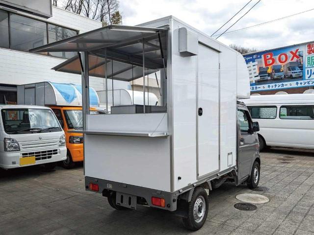 ＫＵ　キッチンカー　移動販売車　小型ケータリングカー　フードトラック　炊出し車　車中泊カー　ＡＴ　パワステ　エアコン　バックモニター型ドライブレコーダー　小型キッチンカー　軽キッチンカー　小型移動販売車(10枚目)