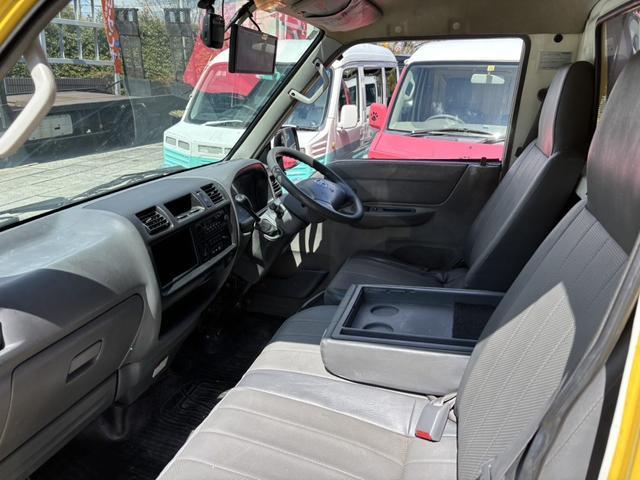 バネットトラック 　キッチンカー　移動販売車　フードトラック　炊出車　ＢＯＸ新品　１面跳上式売窓　２槽シンク　給排水タンク　作業台　ＡＴ　ＰＳ　ＰＷ　エアコン　エアバック　バックモニター型ＤＲ　中型キッチンカー（20枚目）